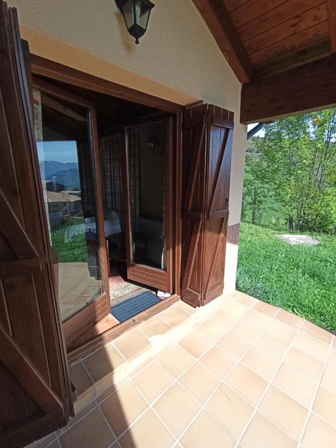 Chalet En El Pirineo De Aragon Neril Exterior photo