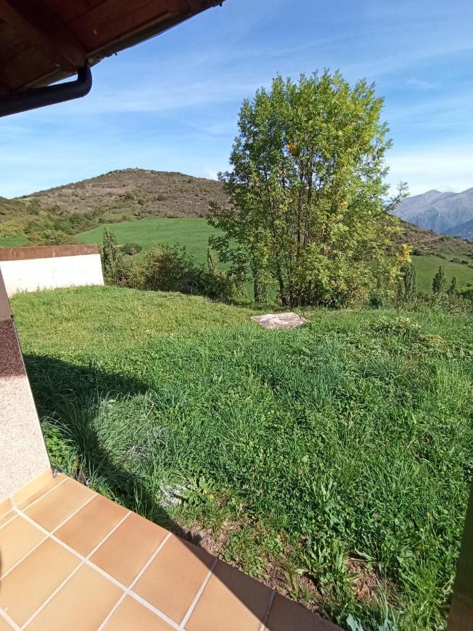 Chalet En El Pirineo De Aragon Neril Exterior photo